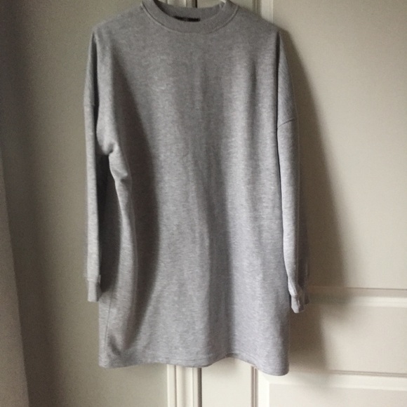 Missguided Dresses & Skirts - NWT basic oversized grey sweatshirt dress